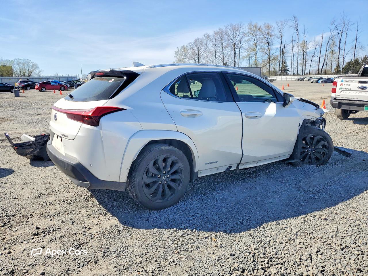 Lexus UX 2022