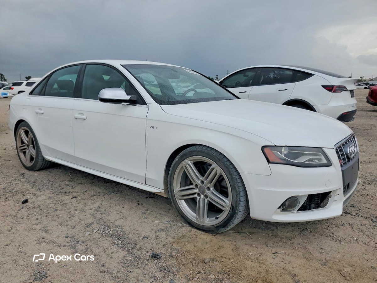 Audi RS4 2010