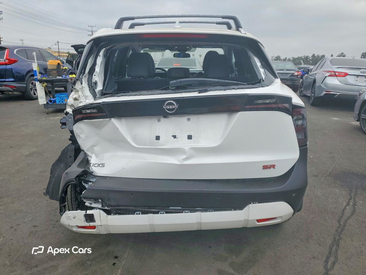Nissan Kicks 2025