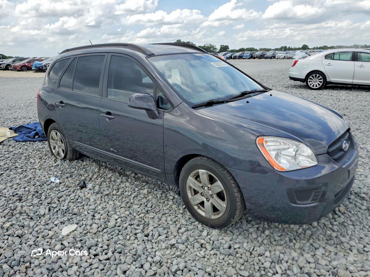 Kia Rondo 2008