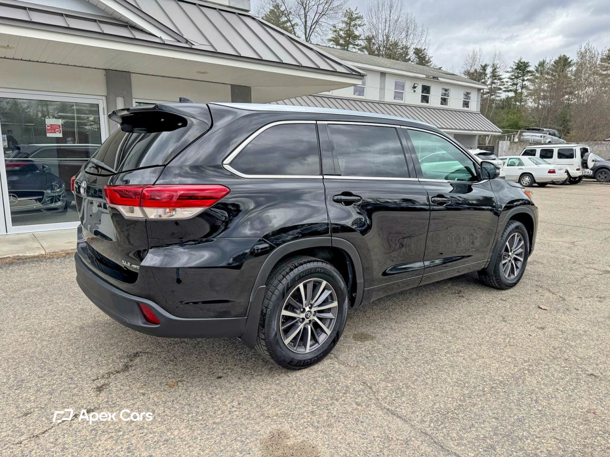 Toyota Highlander 2018