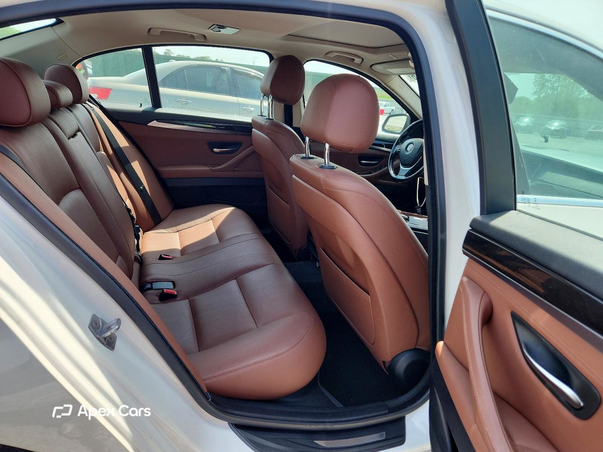 BMW Series 5 2016