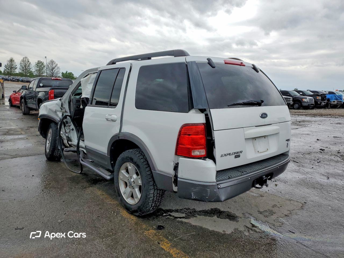 Ford Explorer 2005