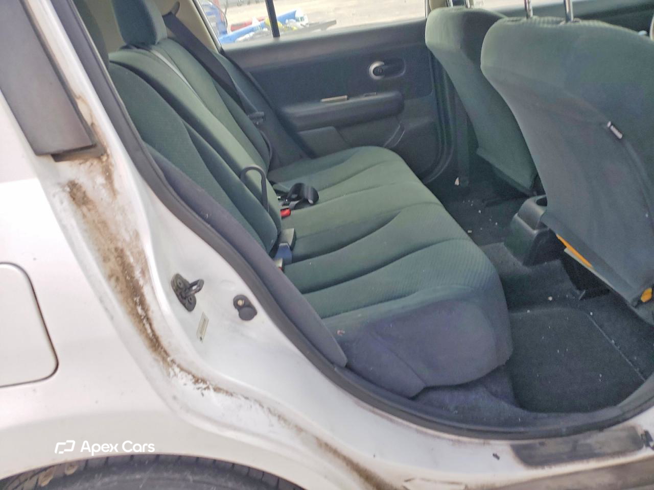 Nissan Versa 2012