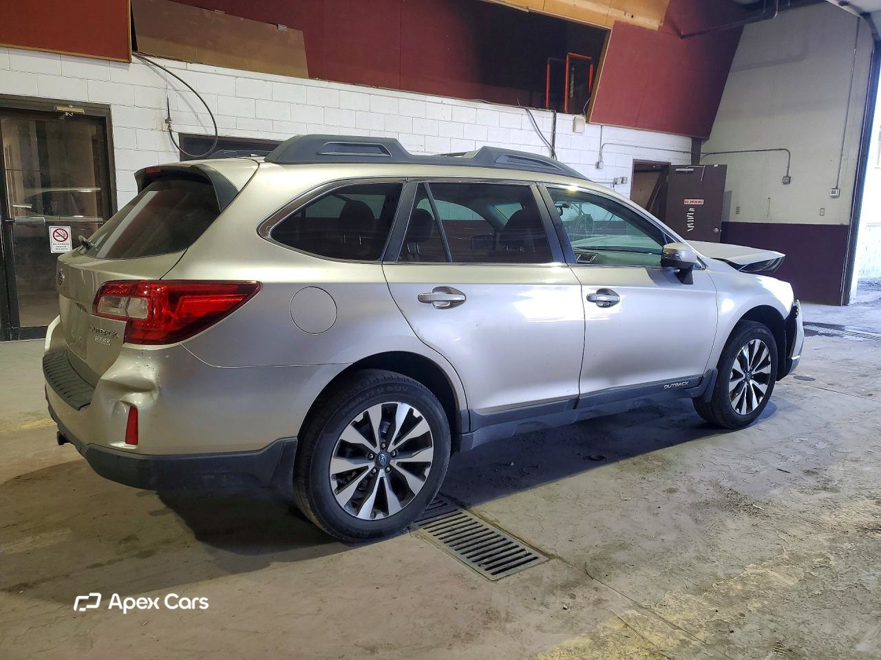 Subaru Outback 2015