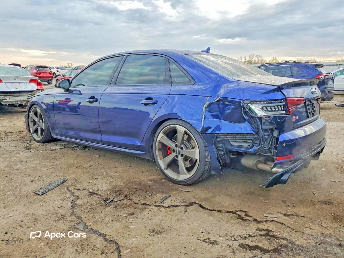 Audi RS4 2018