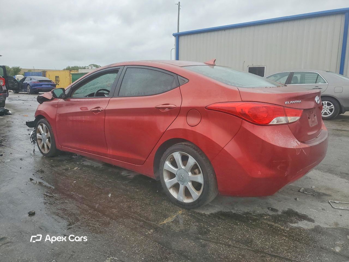 Hyundai Elantra 2013