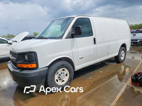 Chevrolet Express 2017 - Image 1 of 14
