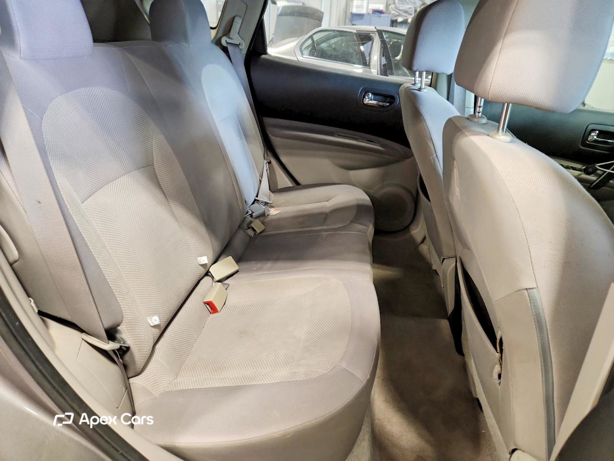 Nissan Rogue 2012