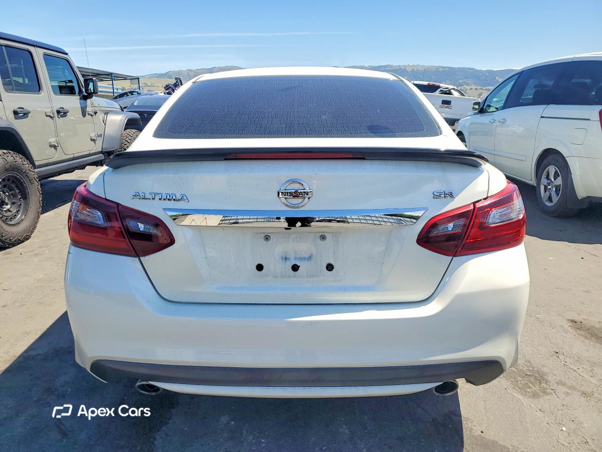 Nissan Altima 2017