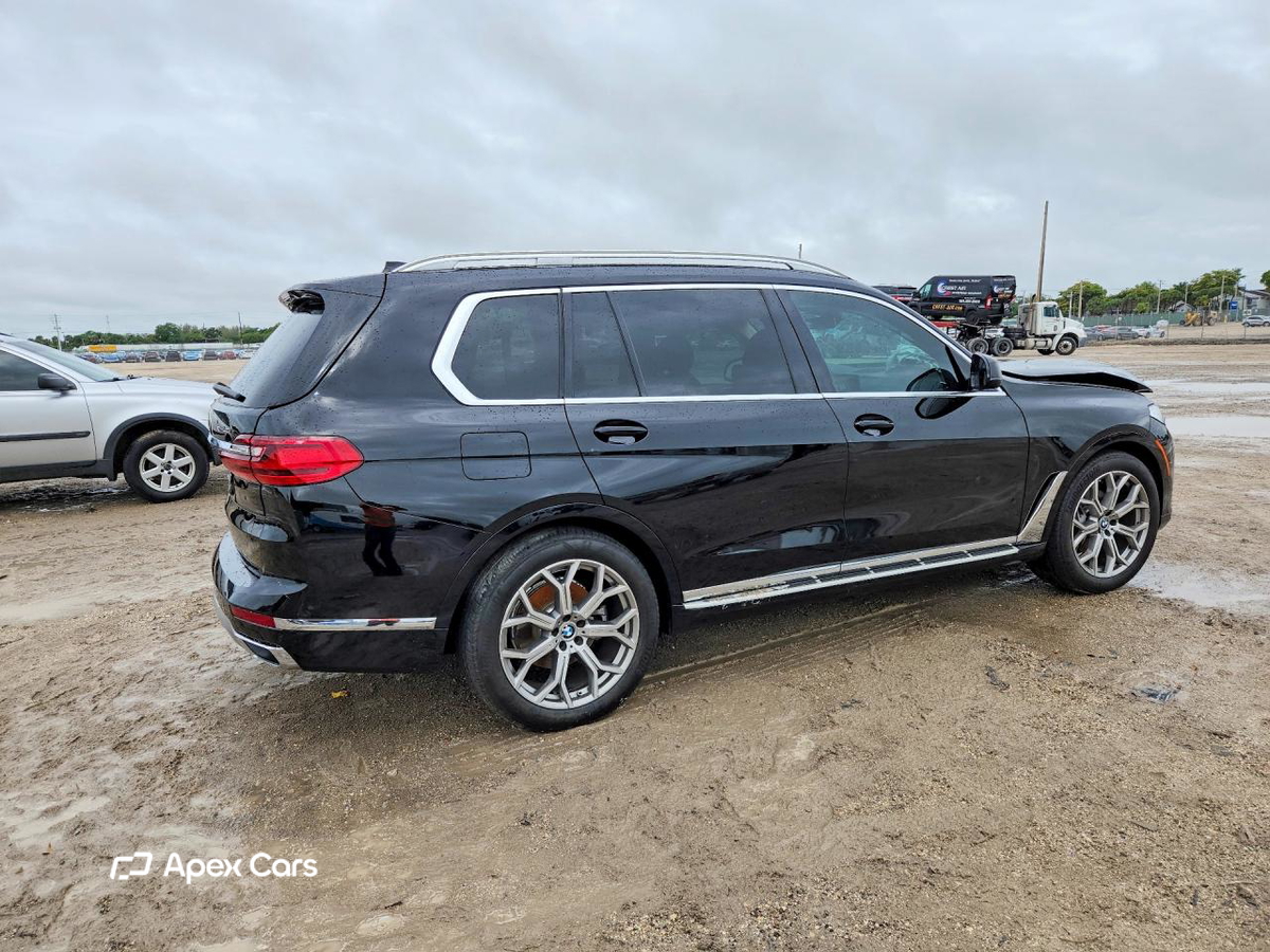 BMW X7 2020