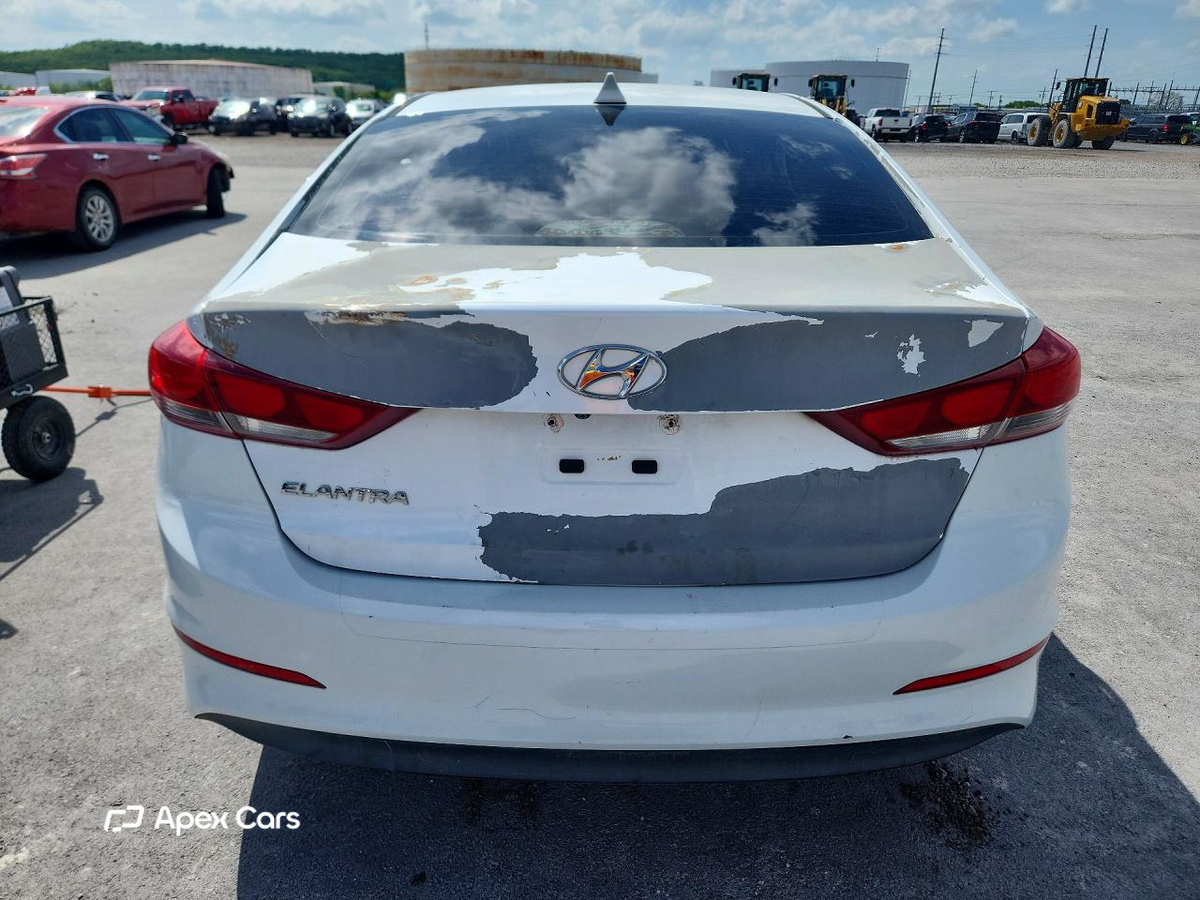 Hyundai Elantra 2017