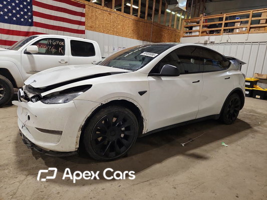 Tesla Model Y 2020 - Image 1 of 12