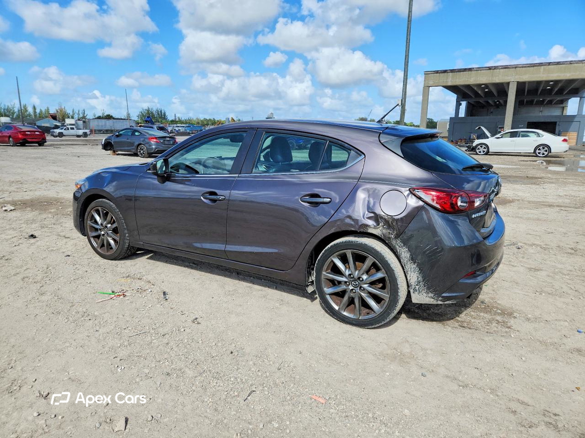 Mazda 3 2018