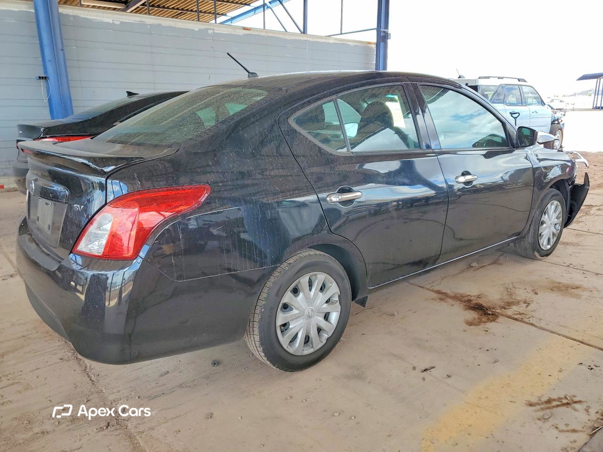 Nissan Versa 2019