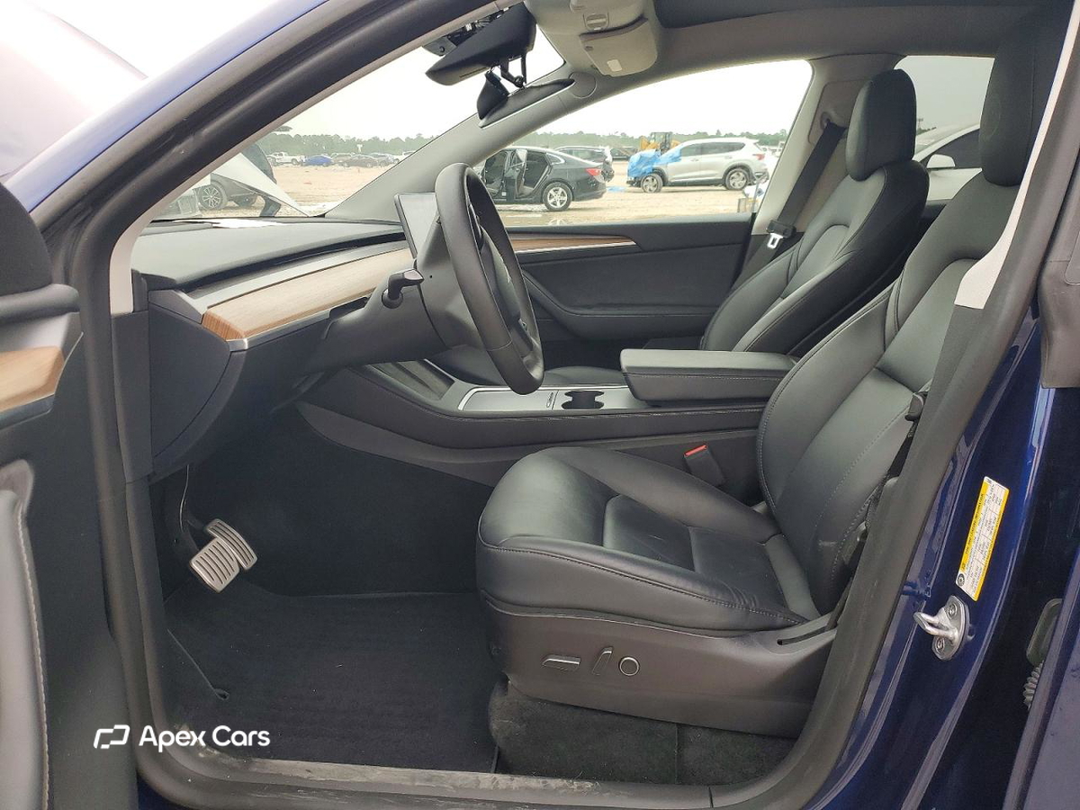 Tesla Model Y 2022