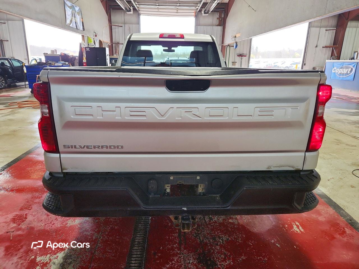 Chevrolet Silverado 2021