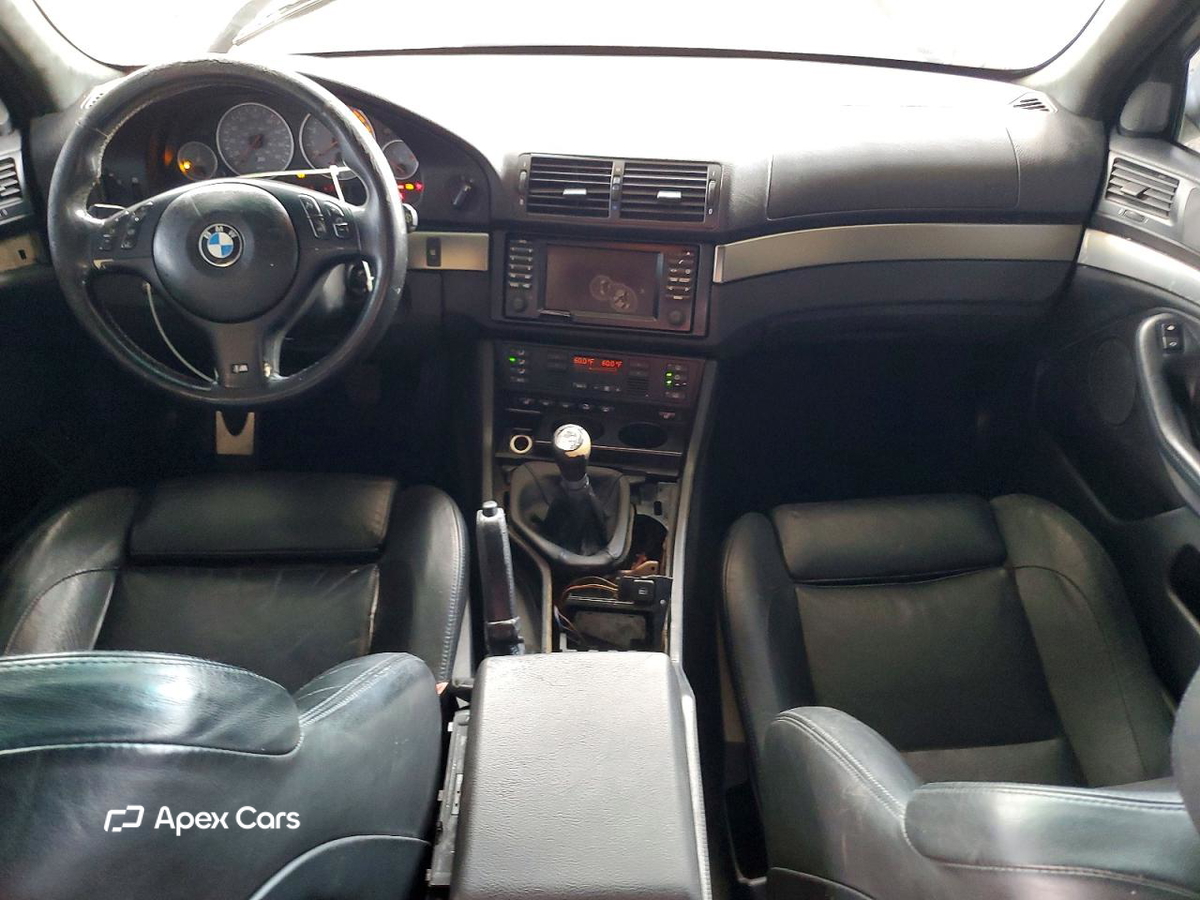 BMW M5 2000