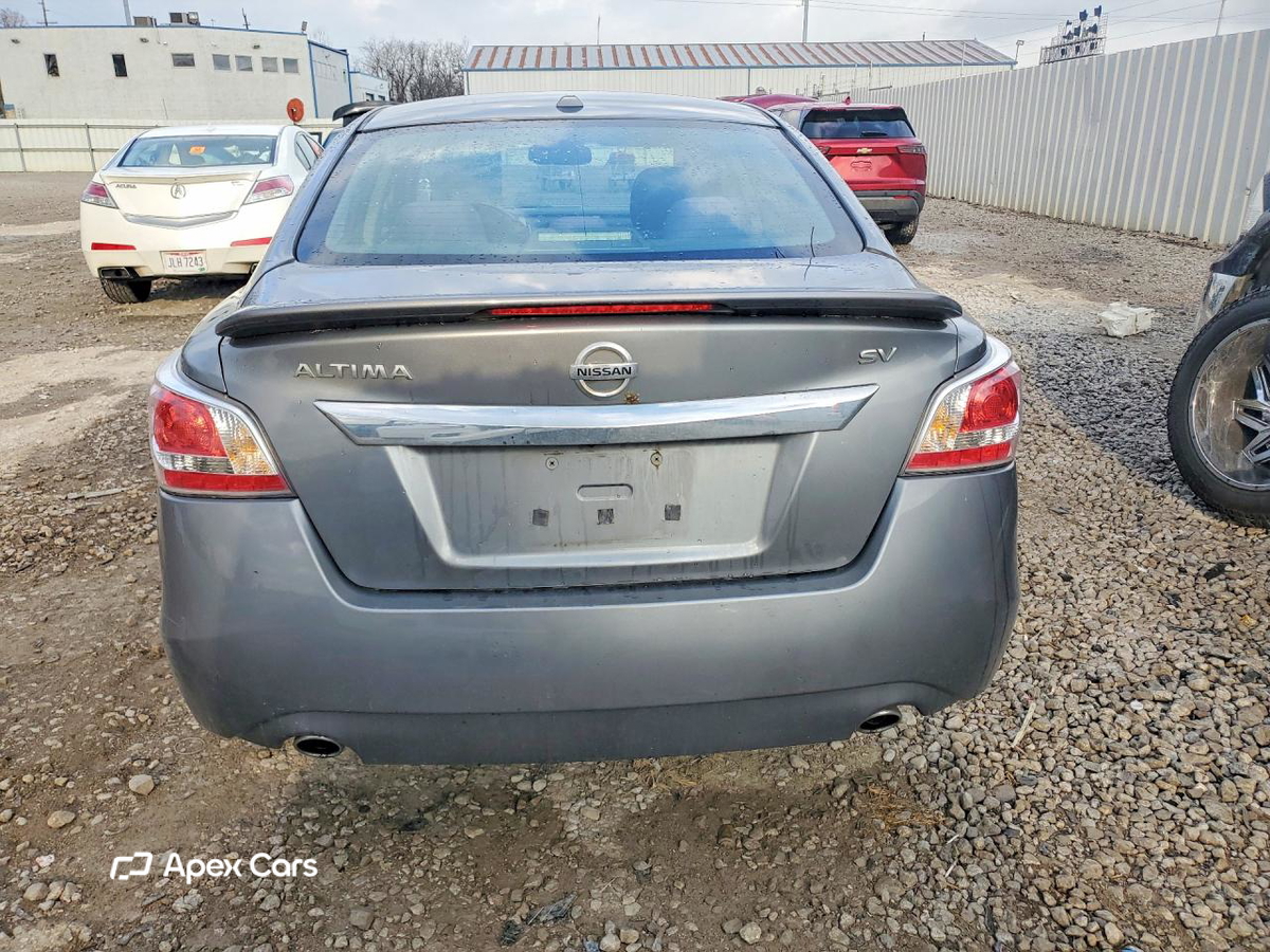 Nissan Altima 2015