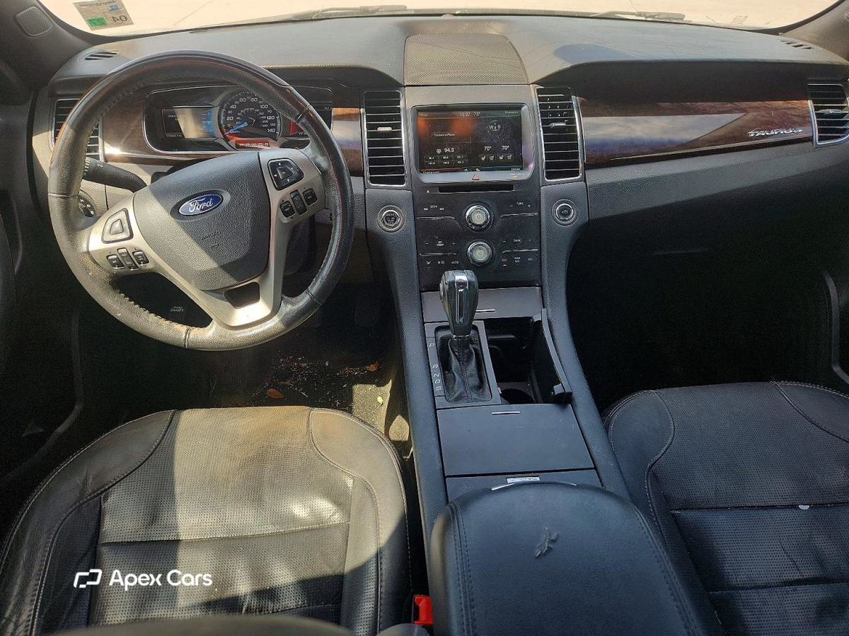 Ford Taurus 2014