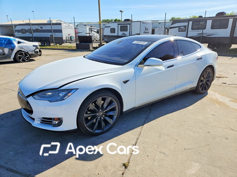 Tesla Model S 2016 - Zdjęcie 1 z 13