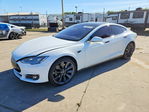 Tesla Model S 2016