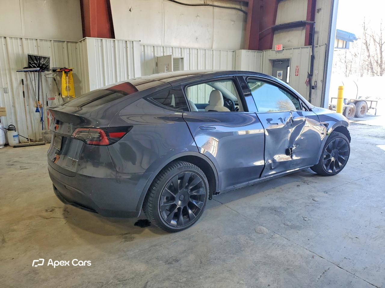Tesla Model Y 2021