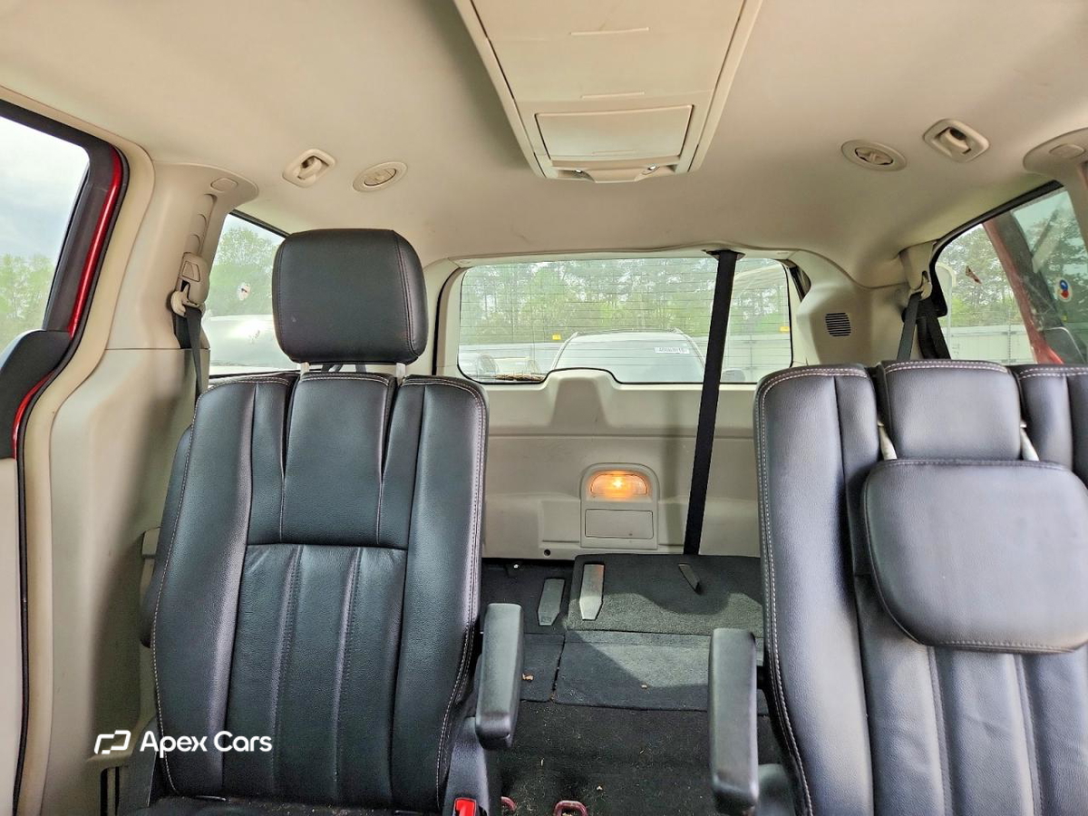 Chrysler Voyager 2013