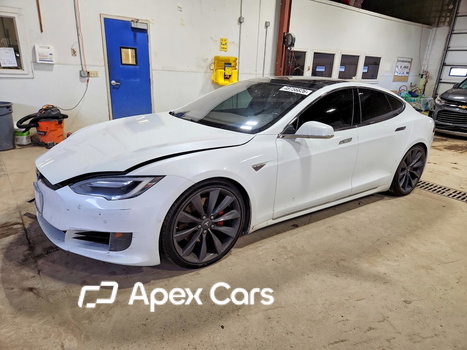 Tesla Model S 2016 - Image 1 of 13