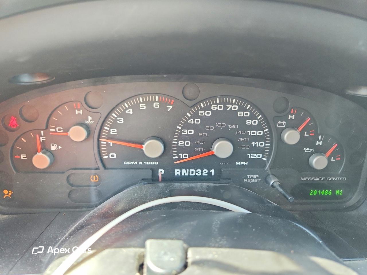 Ford Explorer 2004