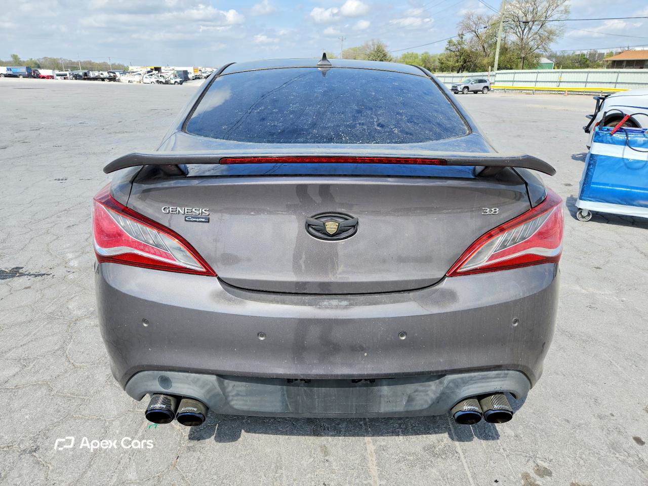 Hyundai Genesis 2013