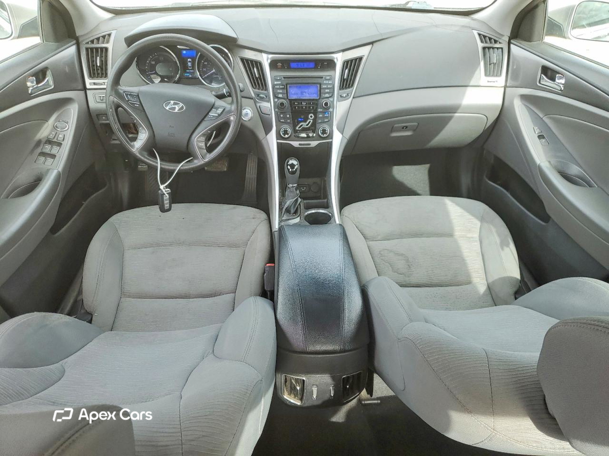 Hyundai Sonata 2013