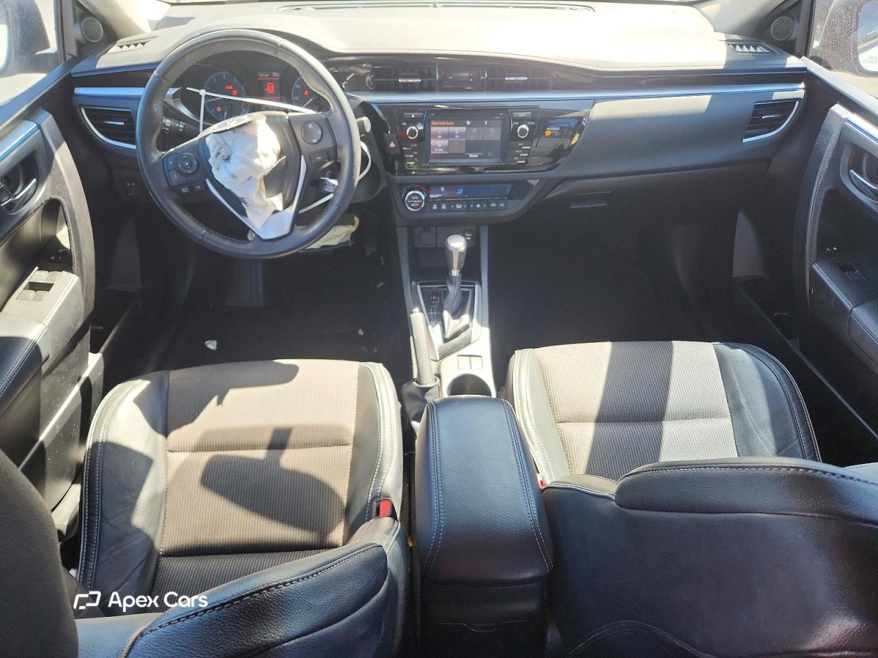 Toyota Corolla 2015