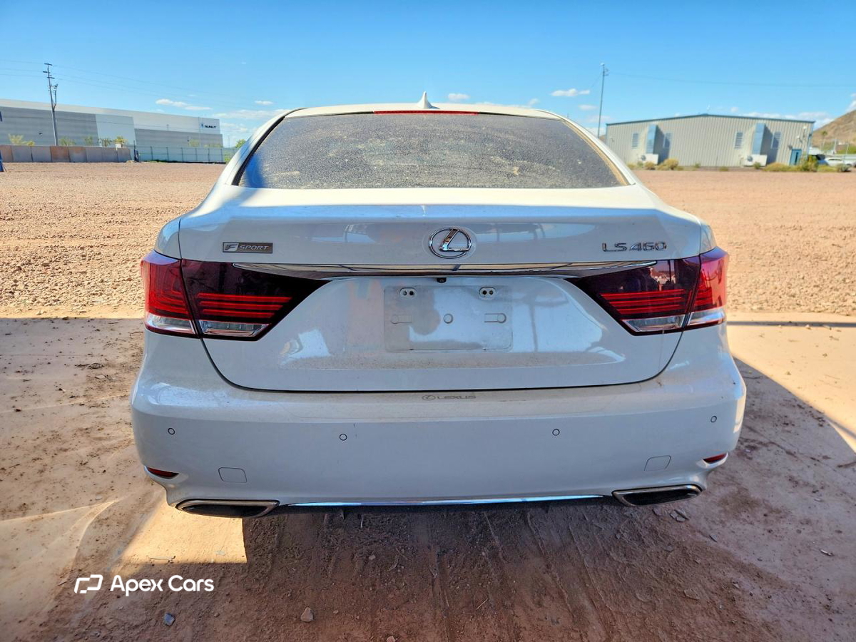 Lexus LS 2015