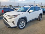 Toyota RAV 4 2025