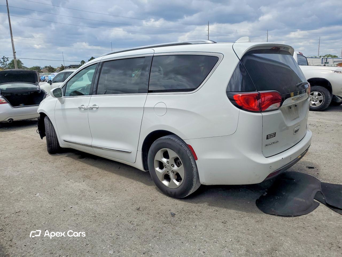 Chrysler Pacifica 2017