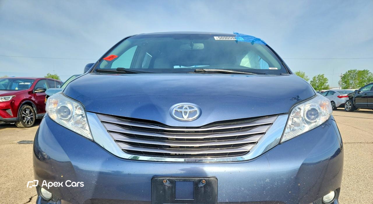 Toyota Sienna 2017
