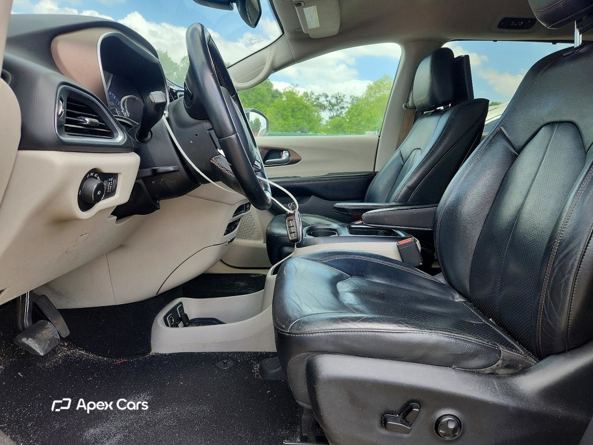 Chrysler Pacifica 2017