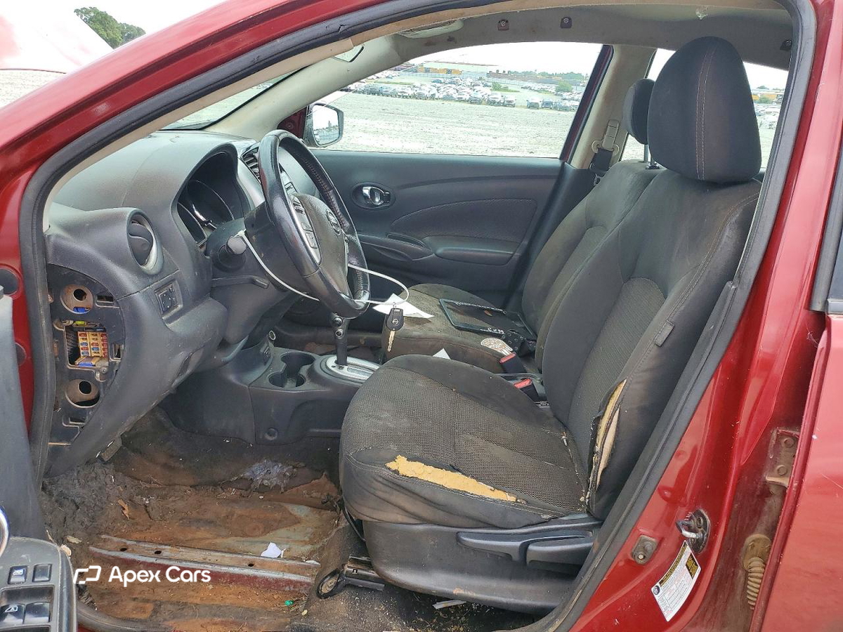 Nissan Versa 2018