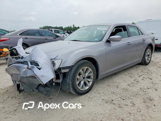 Chrysler 300 2015 - Image 1 of 13