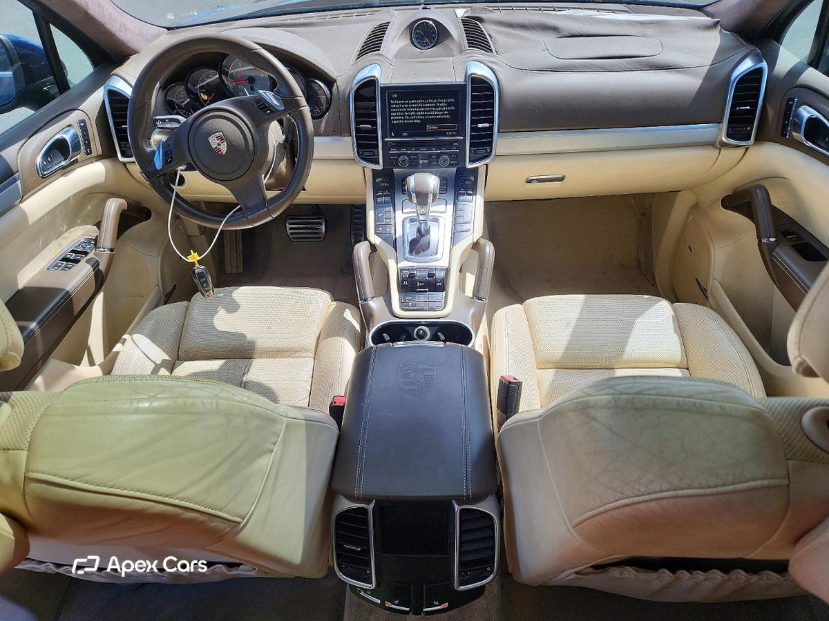 Porsche Cayenne 2013