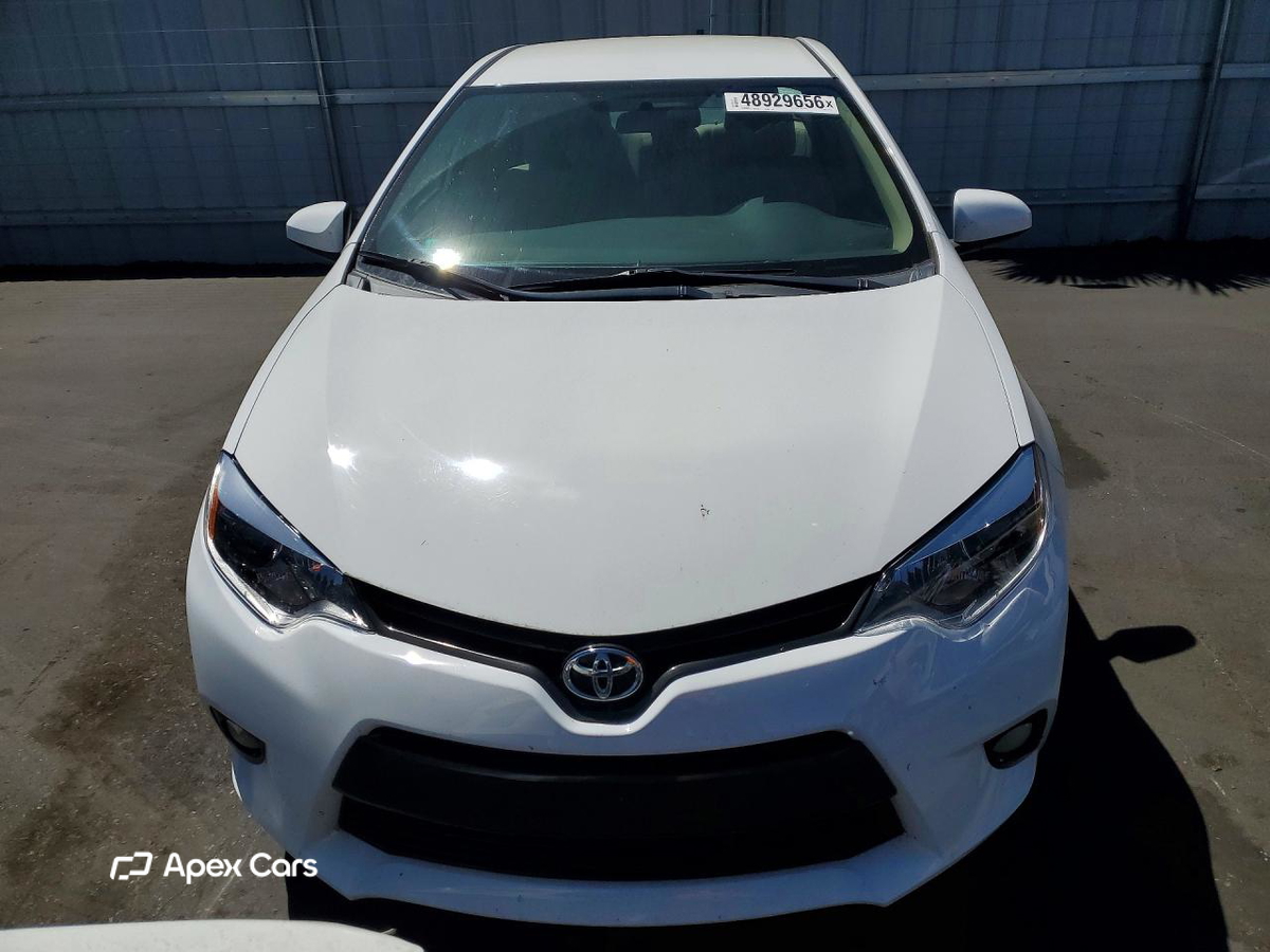 Toyota Corolla 2015