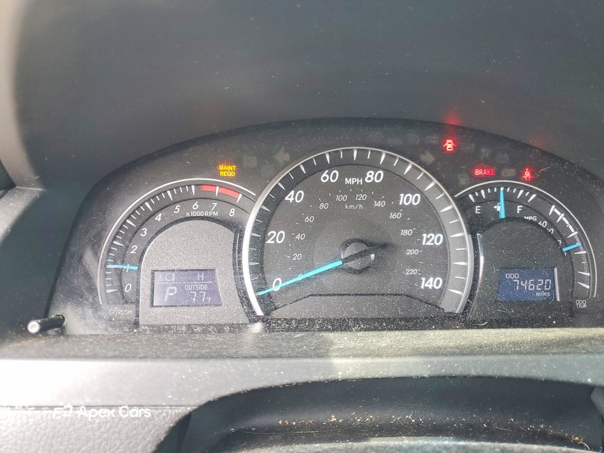 Toyota Camry 2012