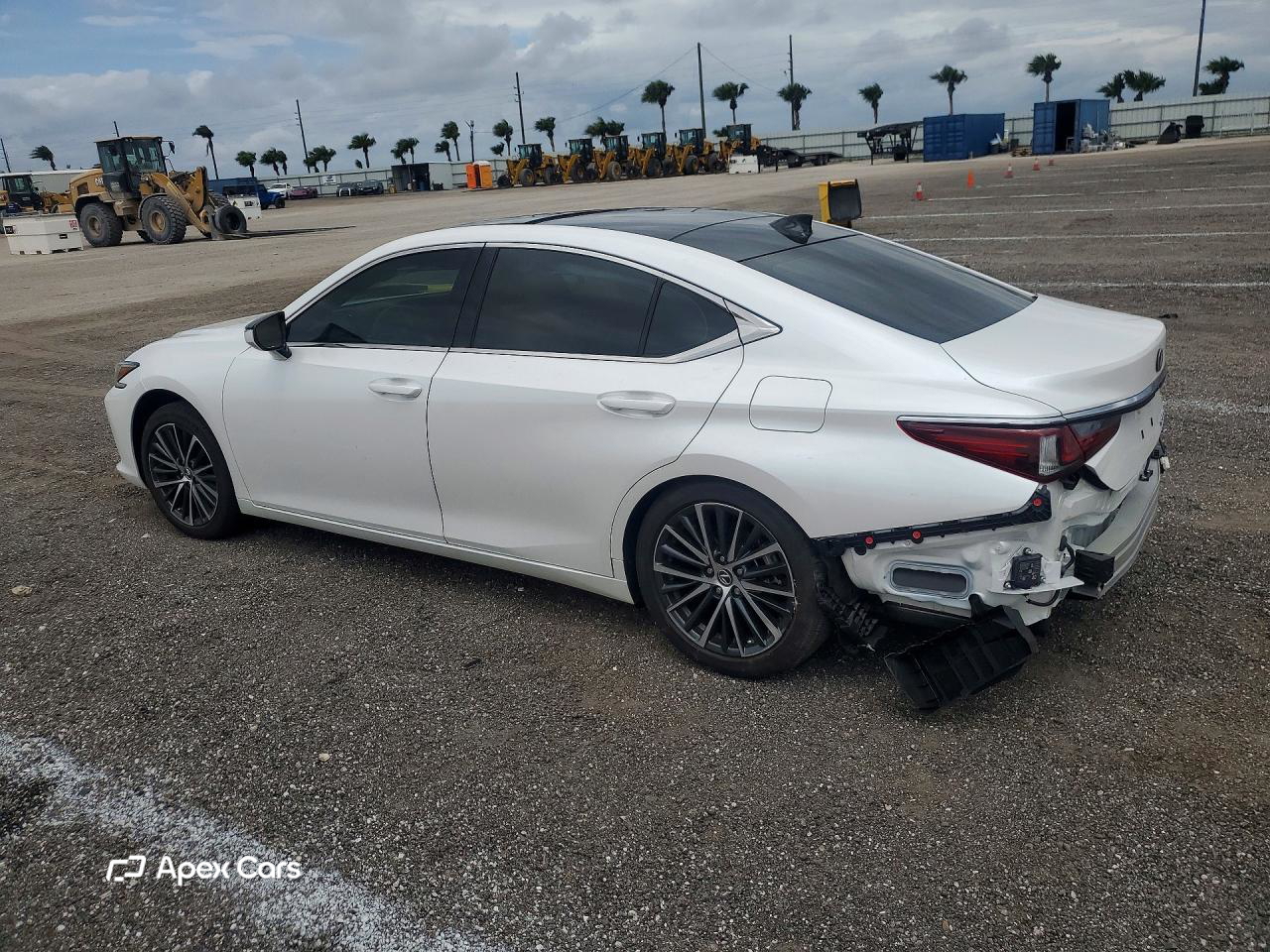Lexus ES 2022