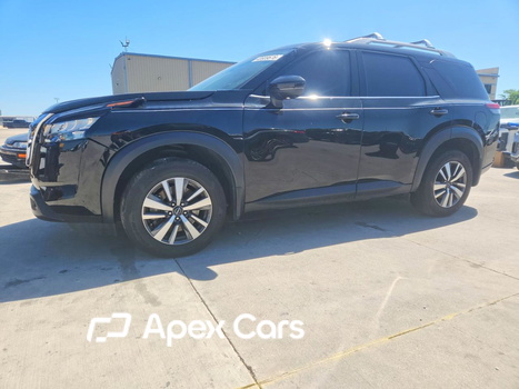 Nissan Pathfinder 2024 - Image 1 of 13