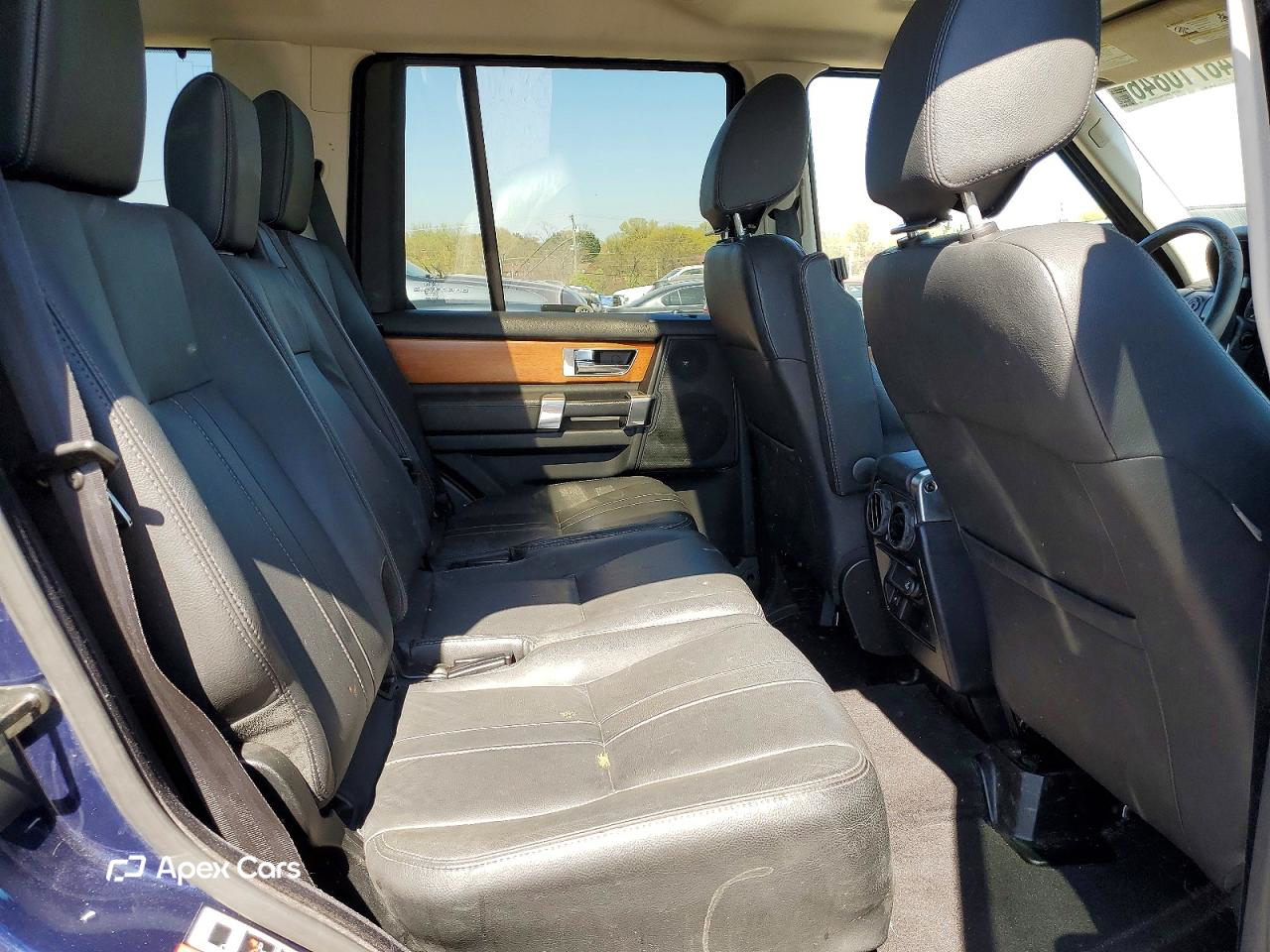 Land Rover LR4 2013