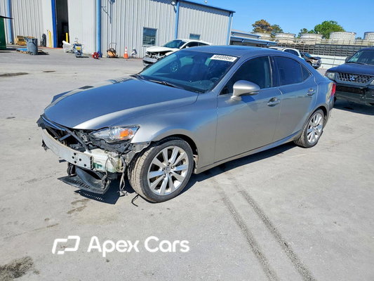 Lexus IS 2016 - Image 1 of 13