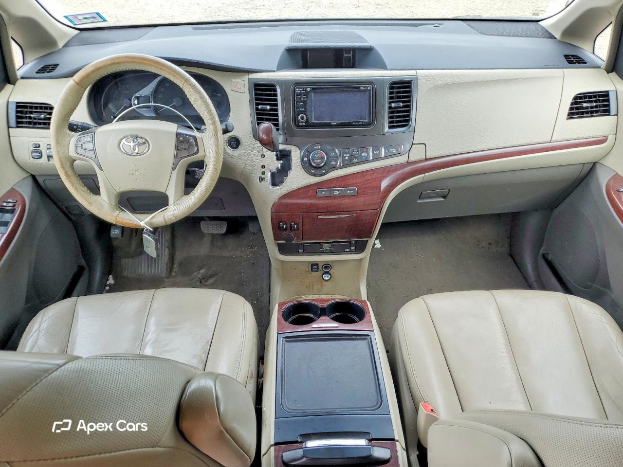 Toyota Sienna 2013