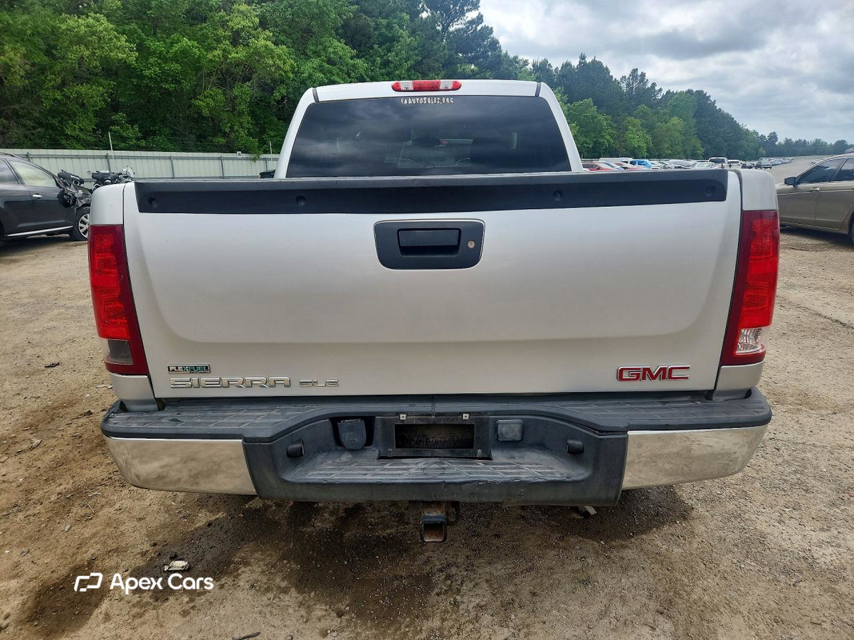 GMC Sierra 2010