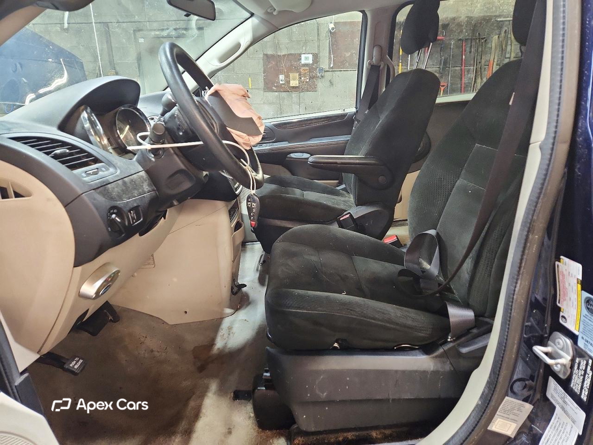 Dodge Caravan 2015